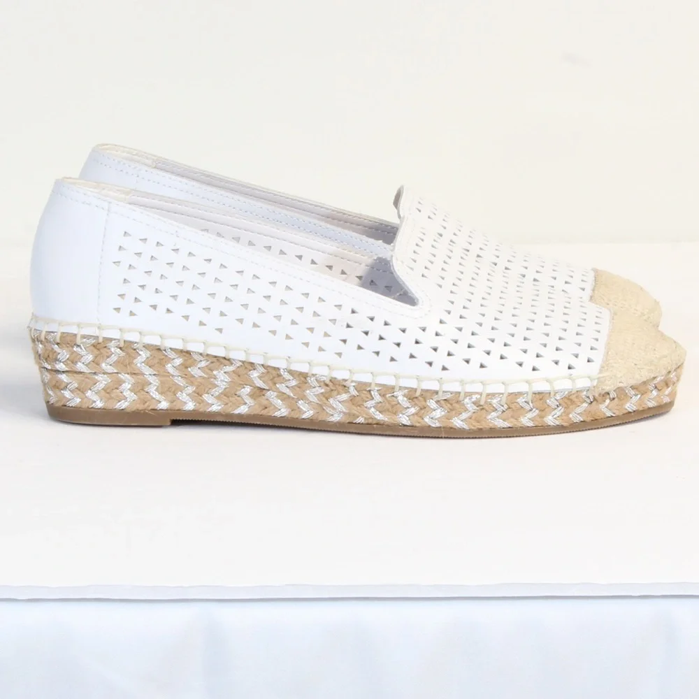 Bella Vita White Channing Slip-on Perforated Espadrille Size 6.5